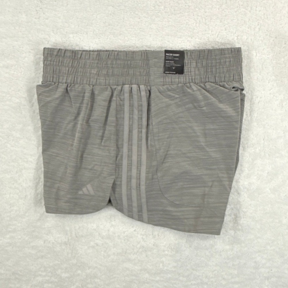 Adidas Pacer Shorts Womens Large 3 Inch Gray High Rise AEROREADY Training NWT